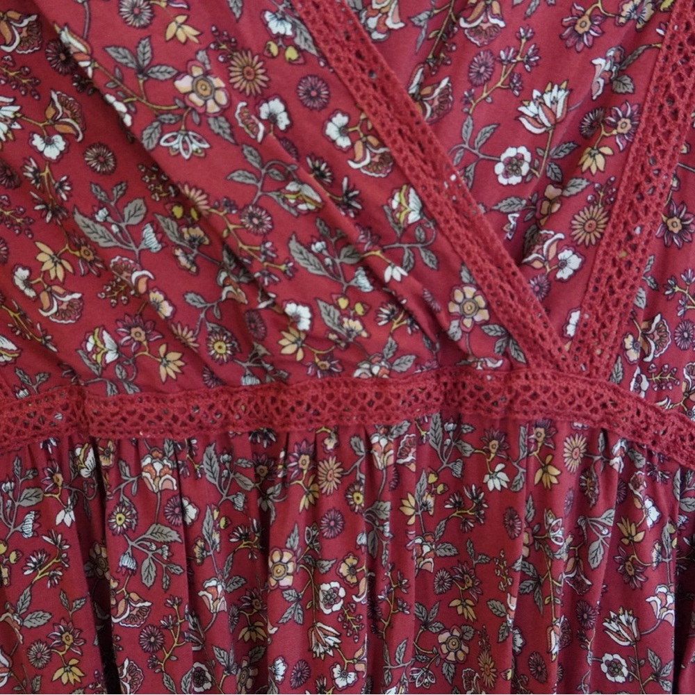 Max Studio Floral Brick Red Rust Vneck Ruffle Peasant Midi Dress - Picture 3 of 4